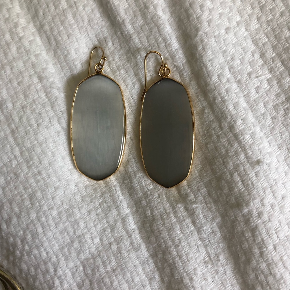 Grey Statement Earrings !